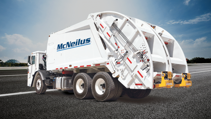 Chargement arrière à double compartiment McNeilus - Rear Loader Split Body